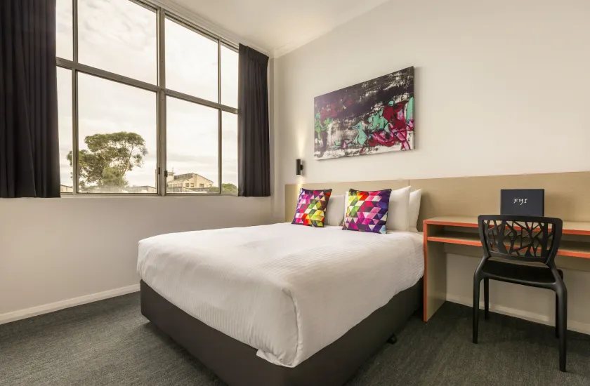 Nightcap at Ashley Hotel - Image 1