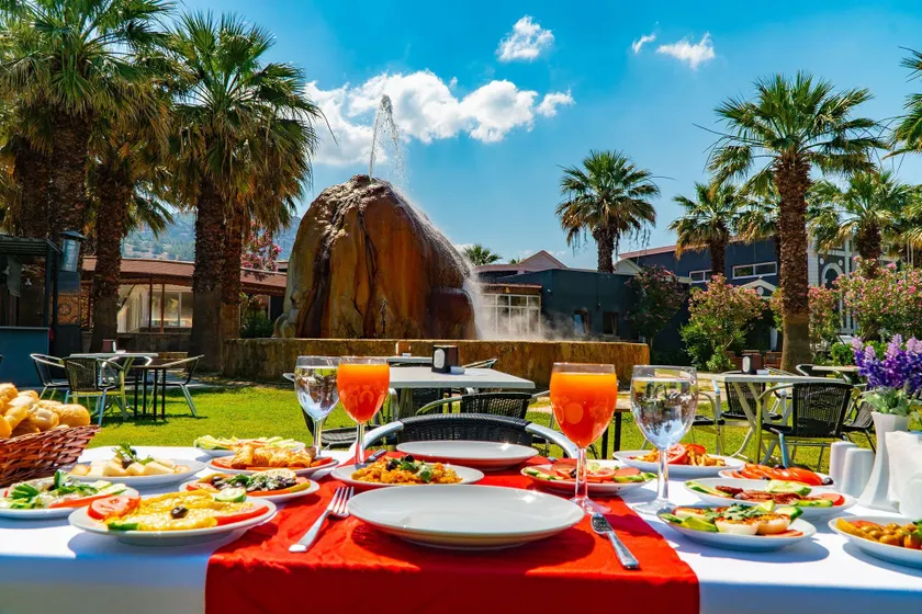 Larina Thermal Resort & Spa - Image 1