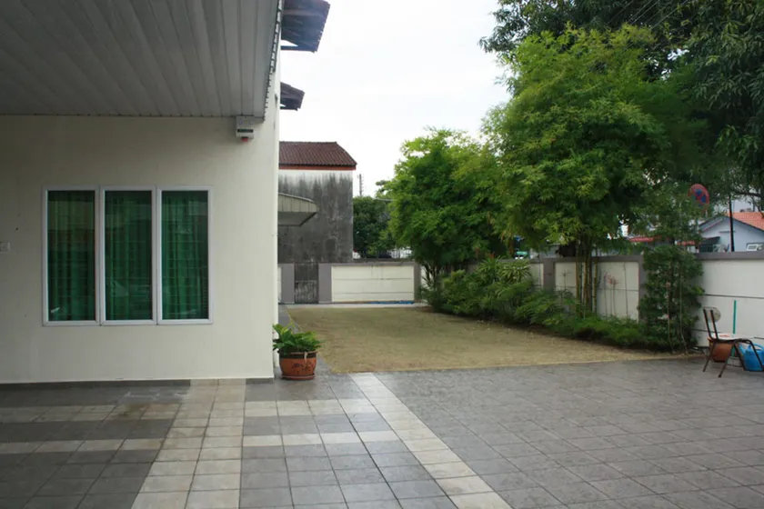 02 First Island - Image 1