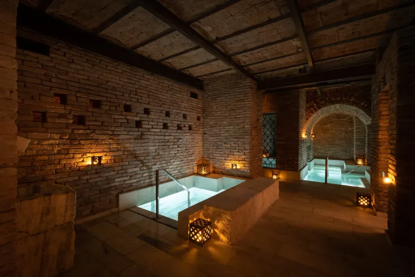 Azur Hotel & Spa - Image 1