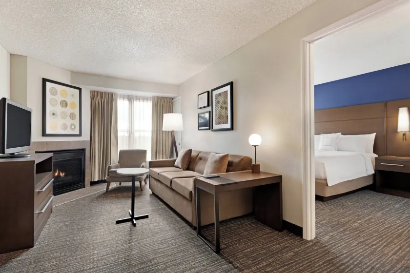 Residence Inn by Marriott Roseville - Image 1