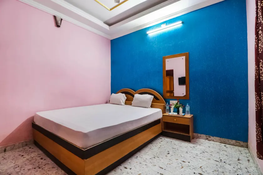 Hotel O C K International - Image 1