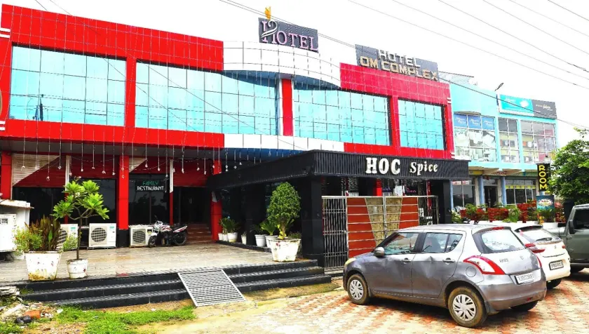 Hotel Om Complex - Image 1