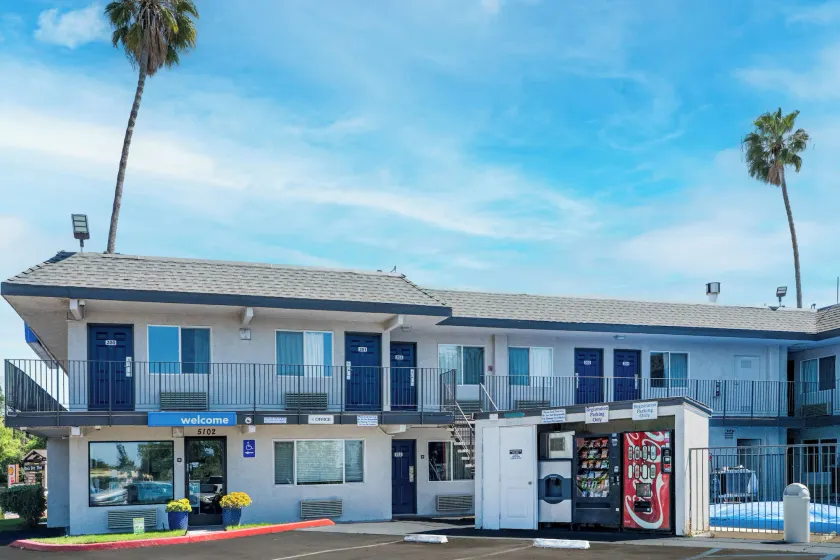 Motel 6-Pleasanton, CA - Image 1