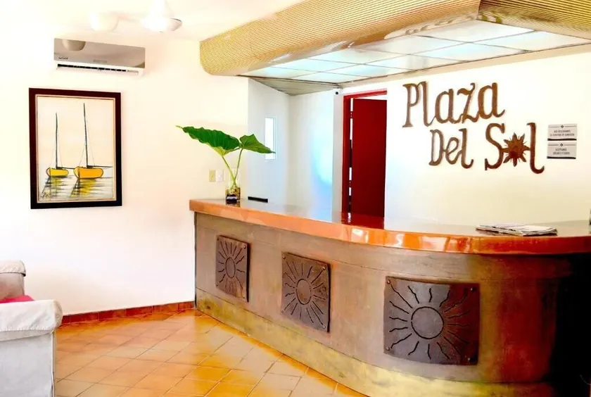 Aparta Hotel Plaza del Sol - Image 1