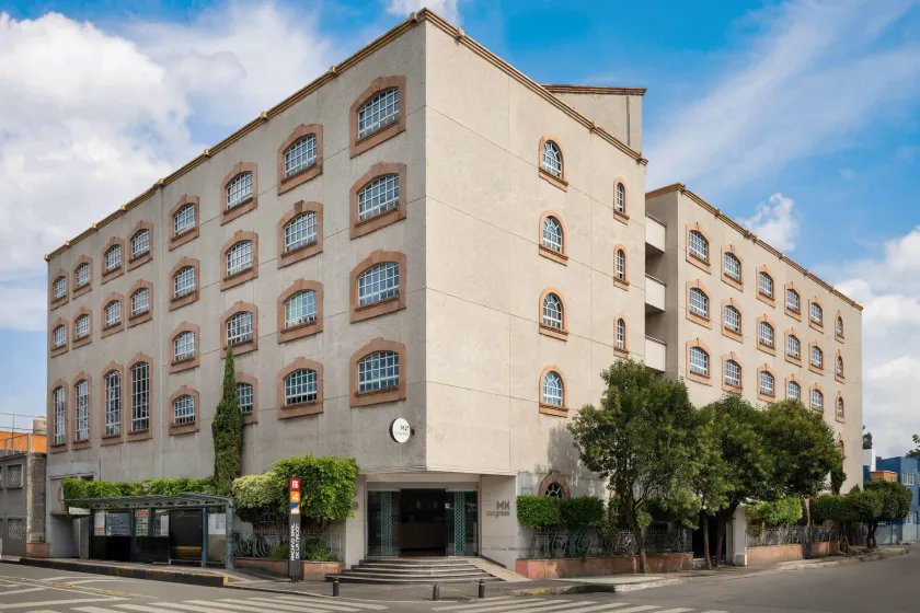 Hotel MX congreso CDMX, Trademark Collection by Wyndham - Image 1