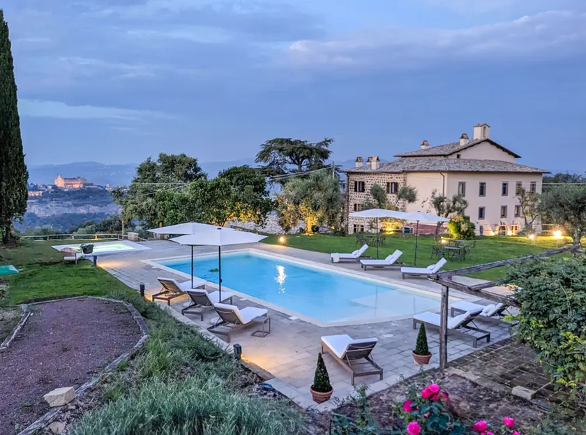 Pietra Campana Italian Villa Orvieto - Image 1