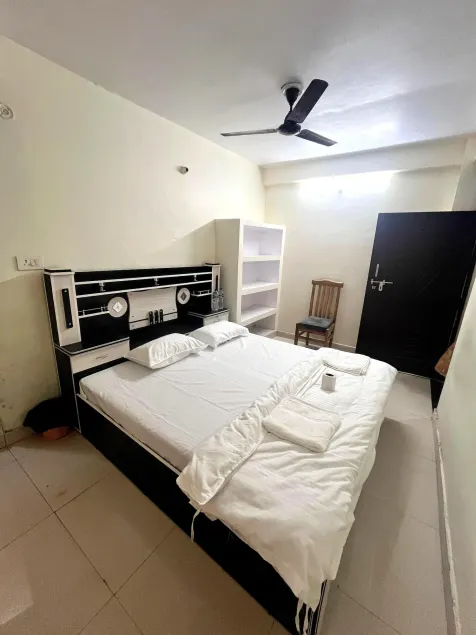 Shivay Inn - Image 1