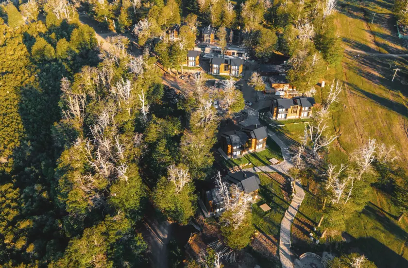 El Refugio Ski & Summer Lodge - Image 1