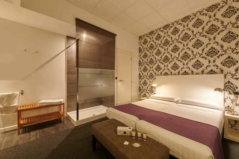 Hostal Mayerling Centro - Image 1