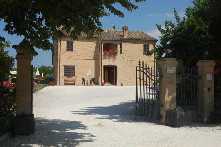 Il Giardino Degli Ulivi - Image 1
