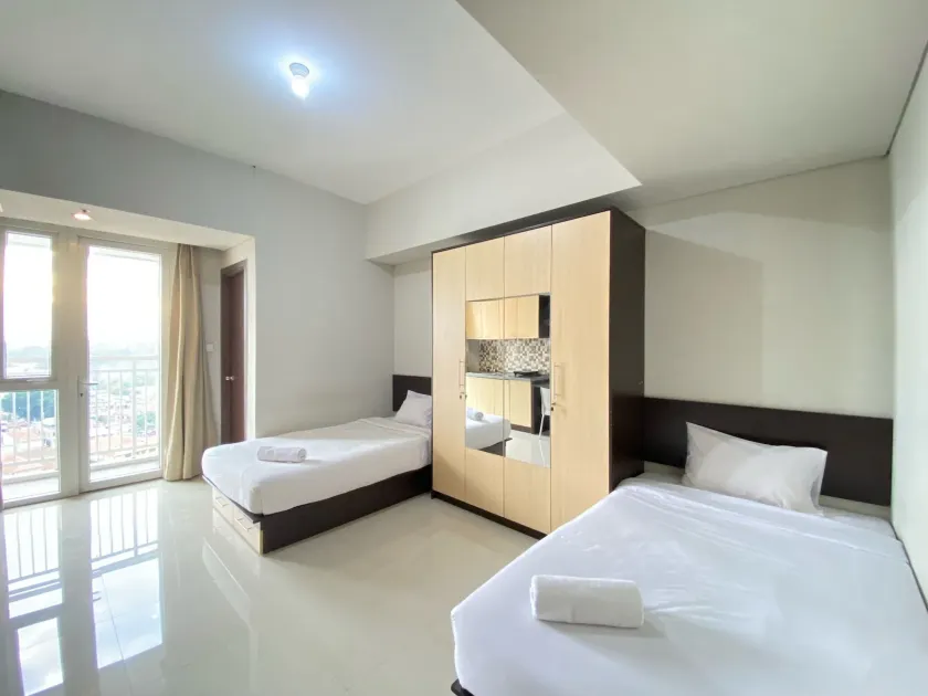 Private And Spacious Studio Room At Skyland City Jatinangor - Image 1