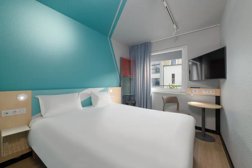 ibis budget Hamburg St Pauli Messe - Image 1