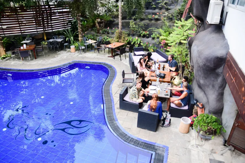 Sizzle Sports Club - Image 1