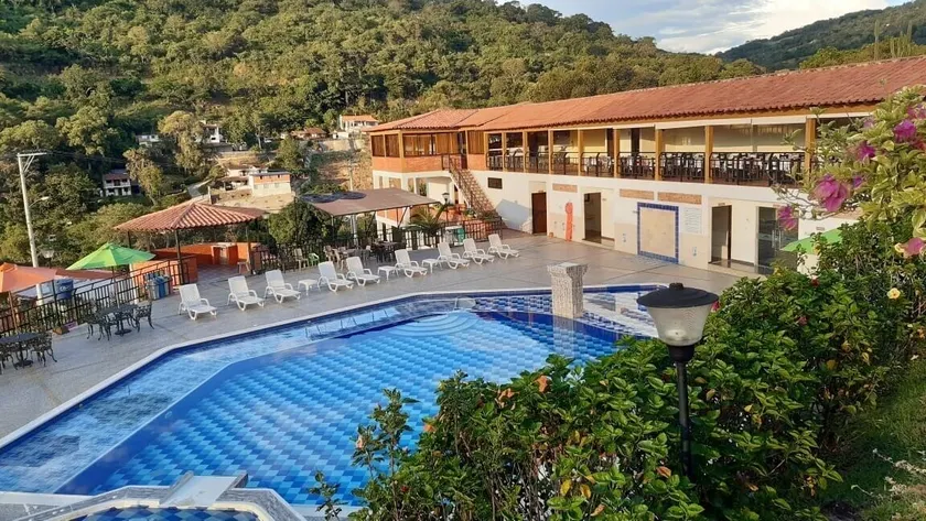 Hotel La Montaña San Gil - Image 1