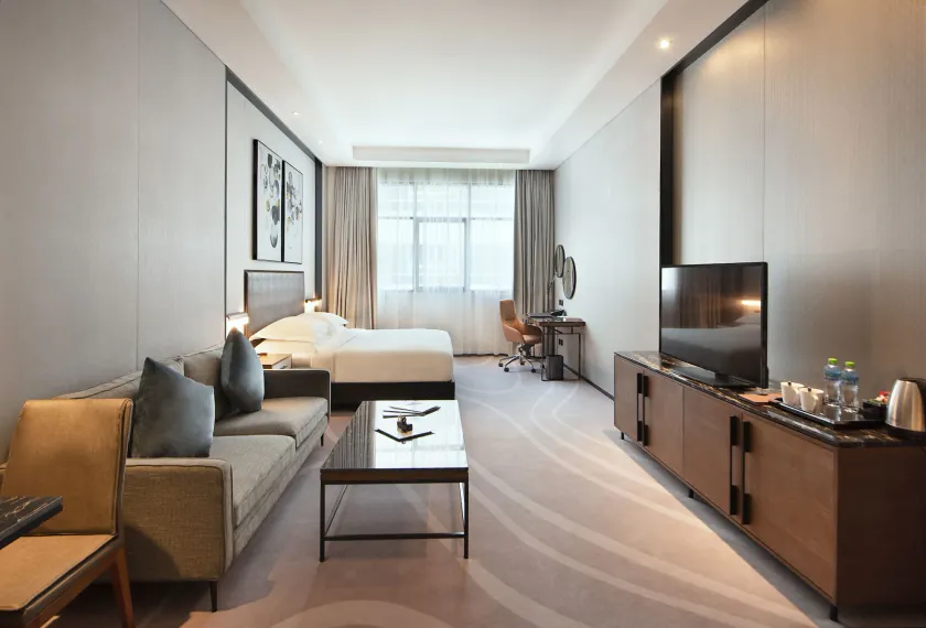 Asiana Grand Hotel - Image 1