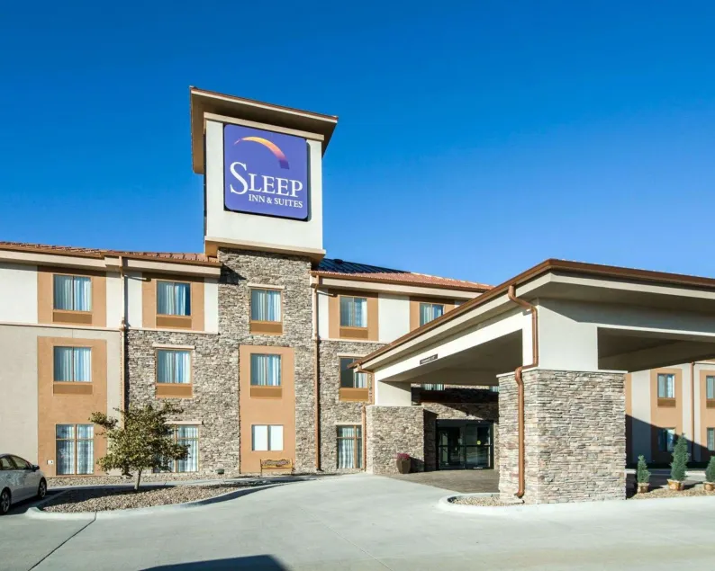 Sleep Inn & Suites Norton - Image 1