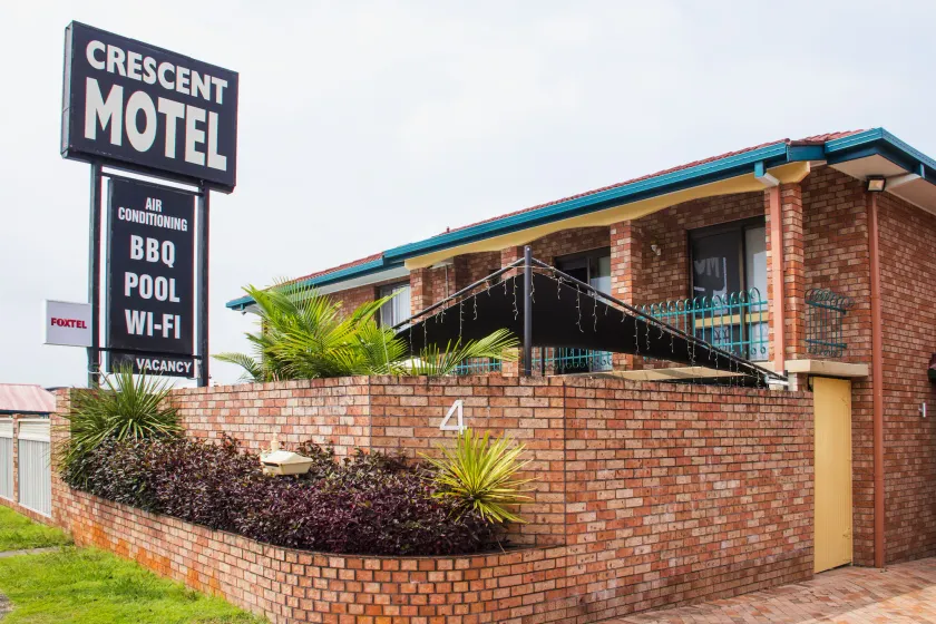 Crescent Motel Taree - Image 1