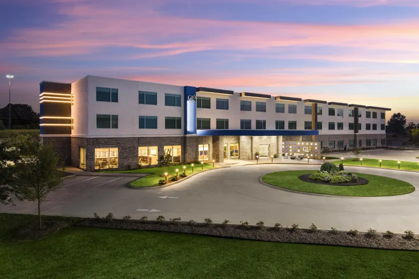 Glo Best Western Olive Branch - Image 1