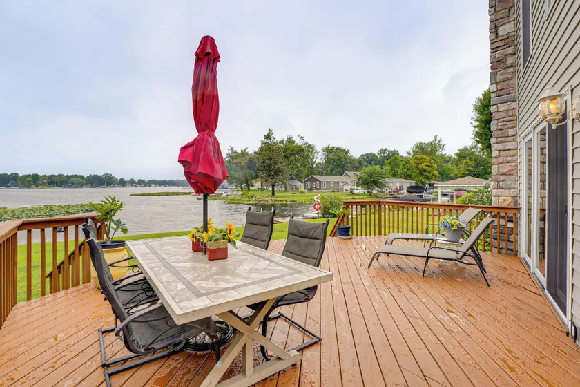 Garage Game Room, Bar: Coldwater Lake House! - Image 1