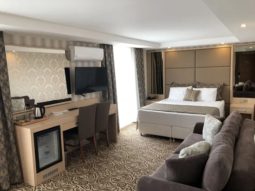 Grand Hotel Aksehir - Image 1