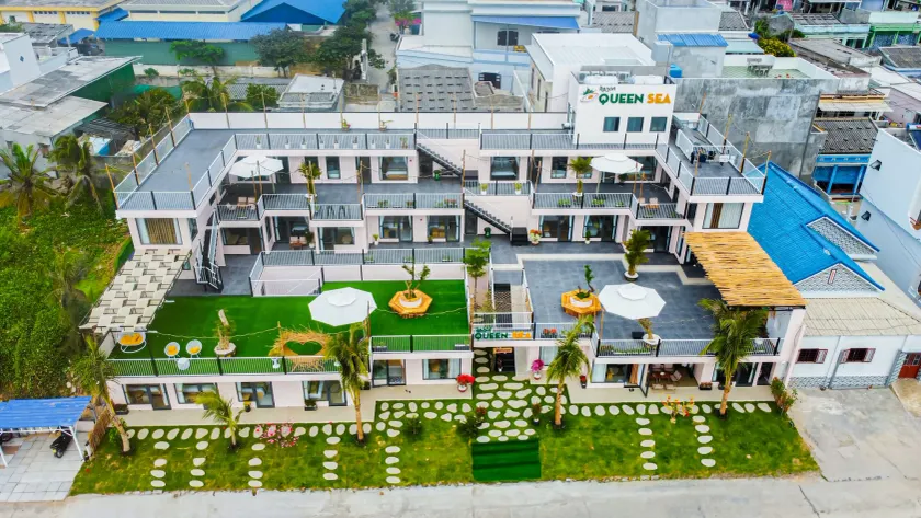 Queen Sea Resort - Đảo Phú Quý - Image 1