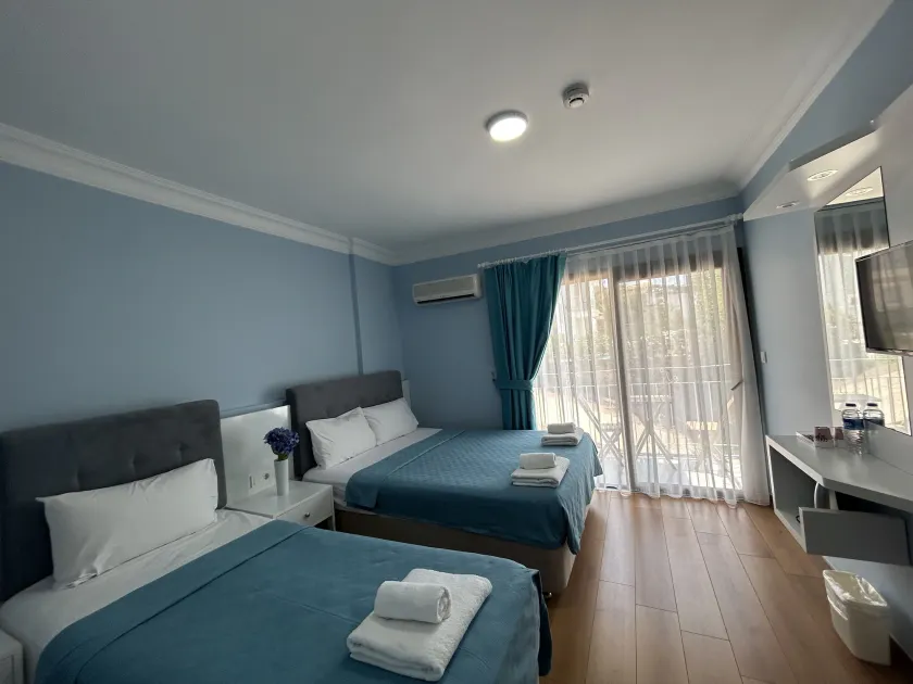 Marquis Blue Hotel - Image 1