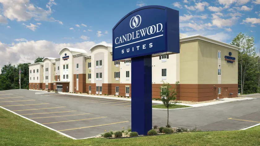 Candlewood Suites Grove City - Outlet Center by IHG - Image 1