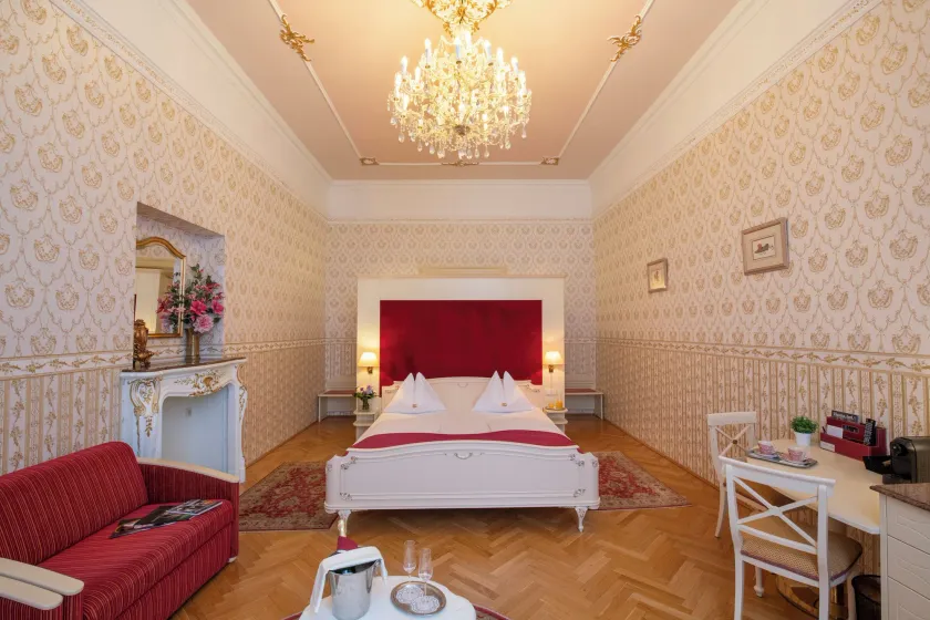 Pertschy Palais Hotel - Image 1