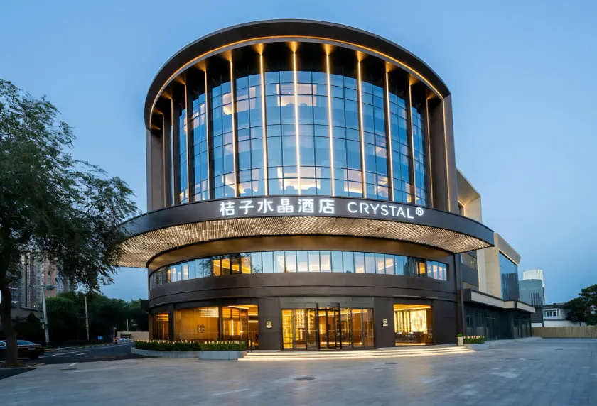 Crystal Hotel BJ Lize Biz Dis Center - Image 1
