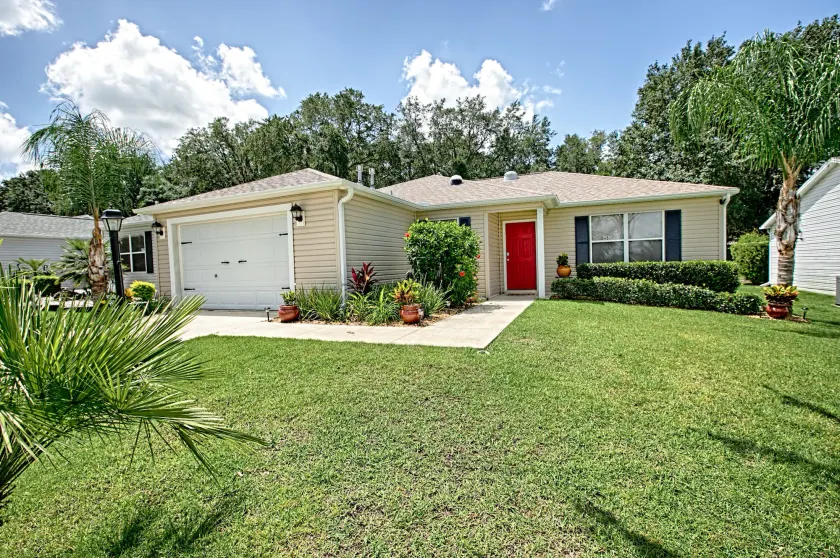 Corbett Drive Home 3 Bedroom by The VIR Group - Image 1
