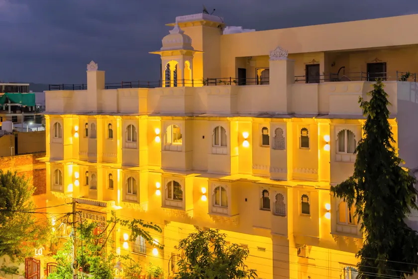 Vasant Villas A Boutique Hotel with Swiming Pool - Image 1