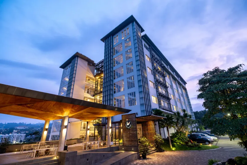 Clove Hotel Bandung - Image 1