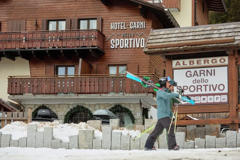 Hotel Garni dello Sportivo - Image 1