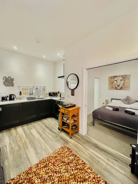 5 Breaside hideaway - Image 1