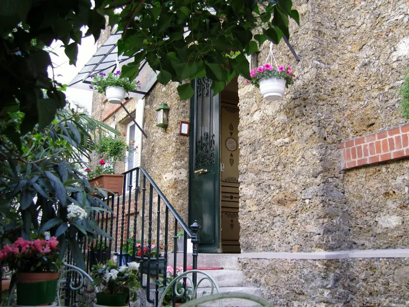 Hotel Windsor Home - Image 1