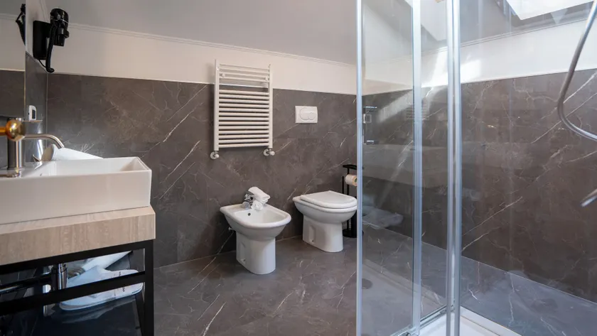 Gardone Palace Hotel - Image 1