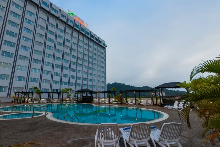 Bayview Hotel Langkawi - Image 1