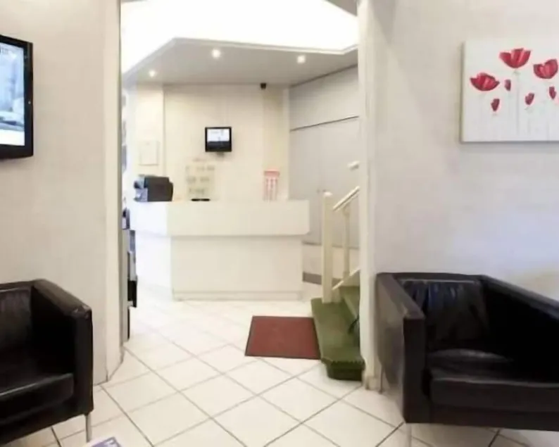 Hôtel Victor Hugo Clamart - Réception