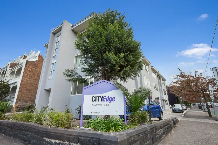 City Edge East Melbourne Apartment Hotel - Image 1