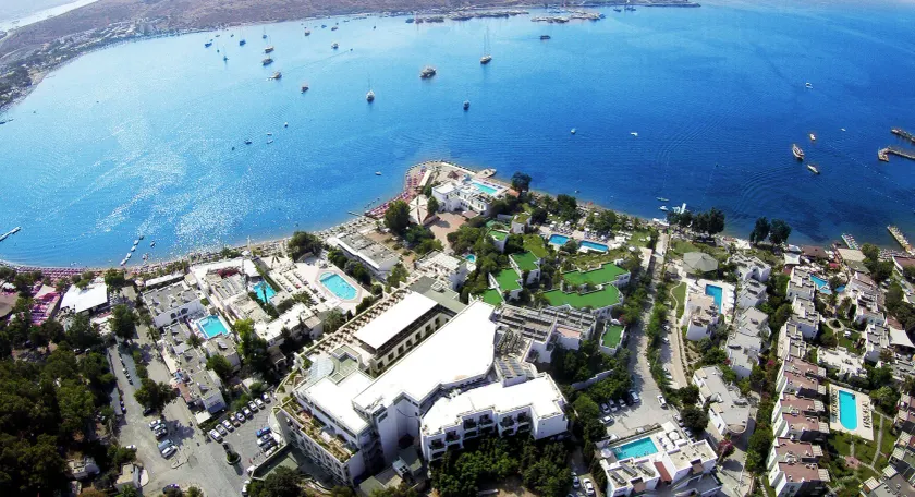 Royal Asarlik Beach Hotel - Image 1