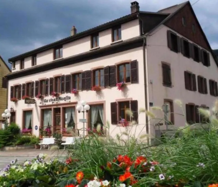 Hôtel Au Vieux Moulin - Ambiance Vintage - Image 1