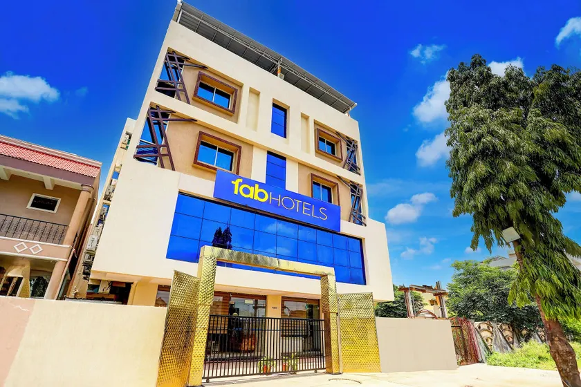 Townhouse Hoshangabad Road Formerly Saanvi Paradise - Image 1