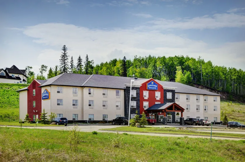 Lakeview Inns & Suites - Slave Lake - Image 1