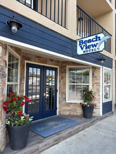Beach View Hotel - Image 1