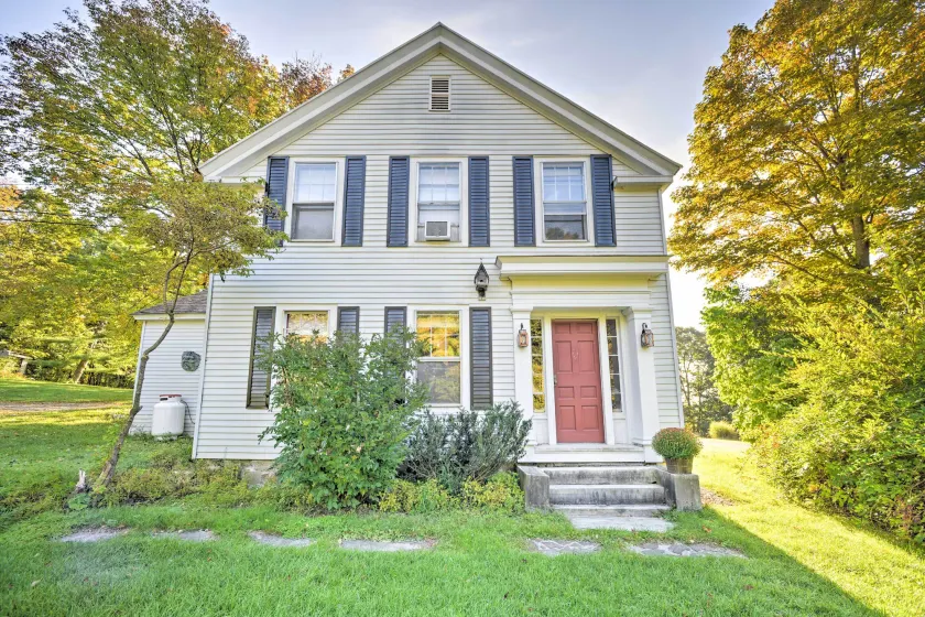 Manchester Center Home w/ Green Mtn Views! - Image 1