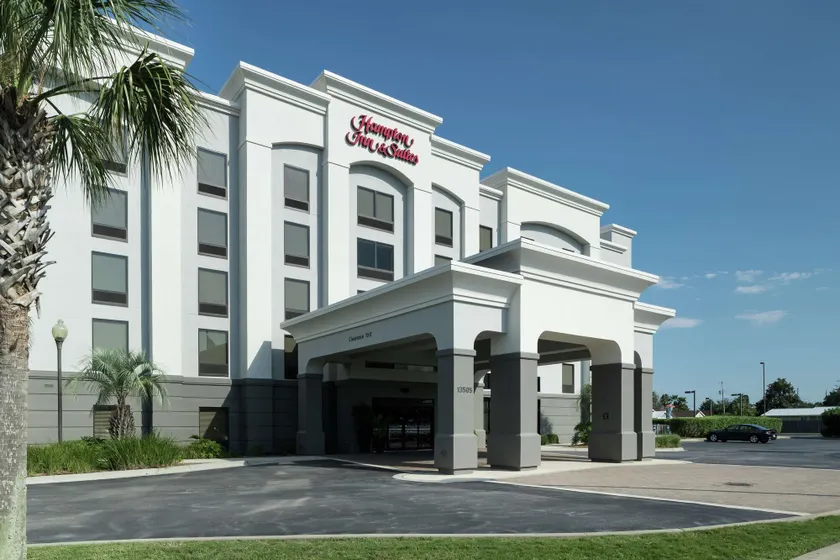 Hampton Inn & Suites Panama City Beach-Pier Park Area - Image 1