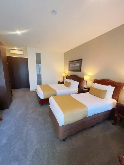 Quality Inn Heritage on Lydiard - Image 1