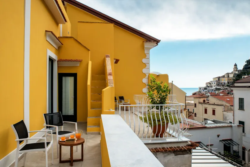 Amalfi Luxury House - Image 1