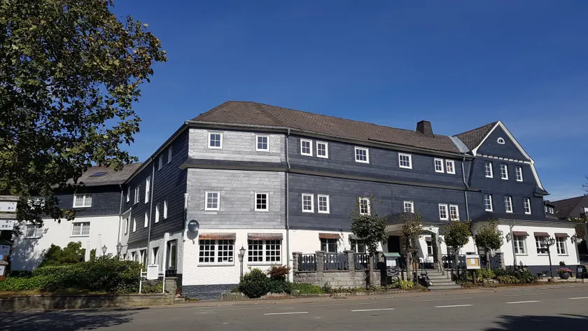 Hotel Altastenberg - Image 1
